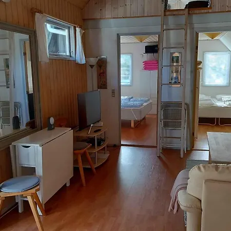 I Halshou - 4 Bedrooms 펜션 *